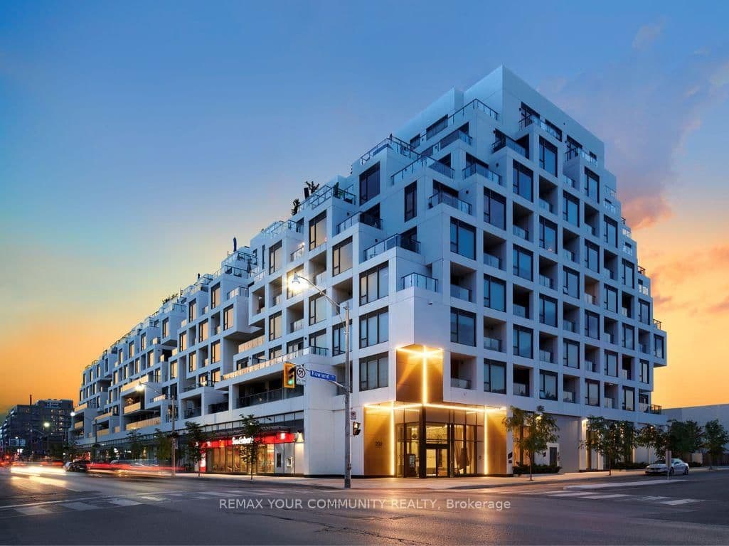 #208 - 280 Howland Avenue