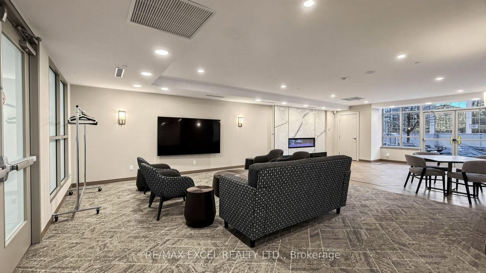 4978 Yonge Street, Unit 2009 thumbnail 37