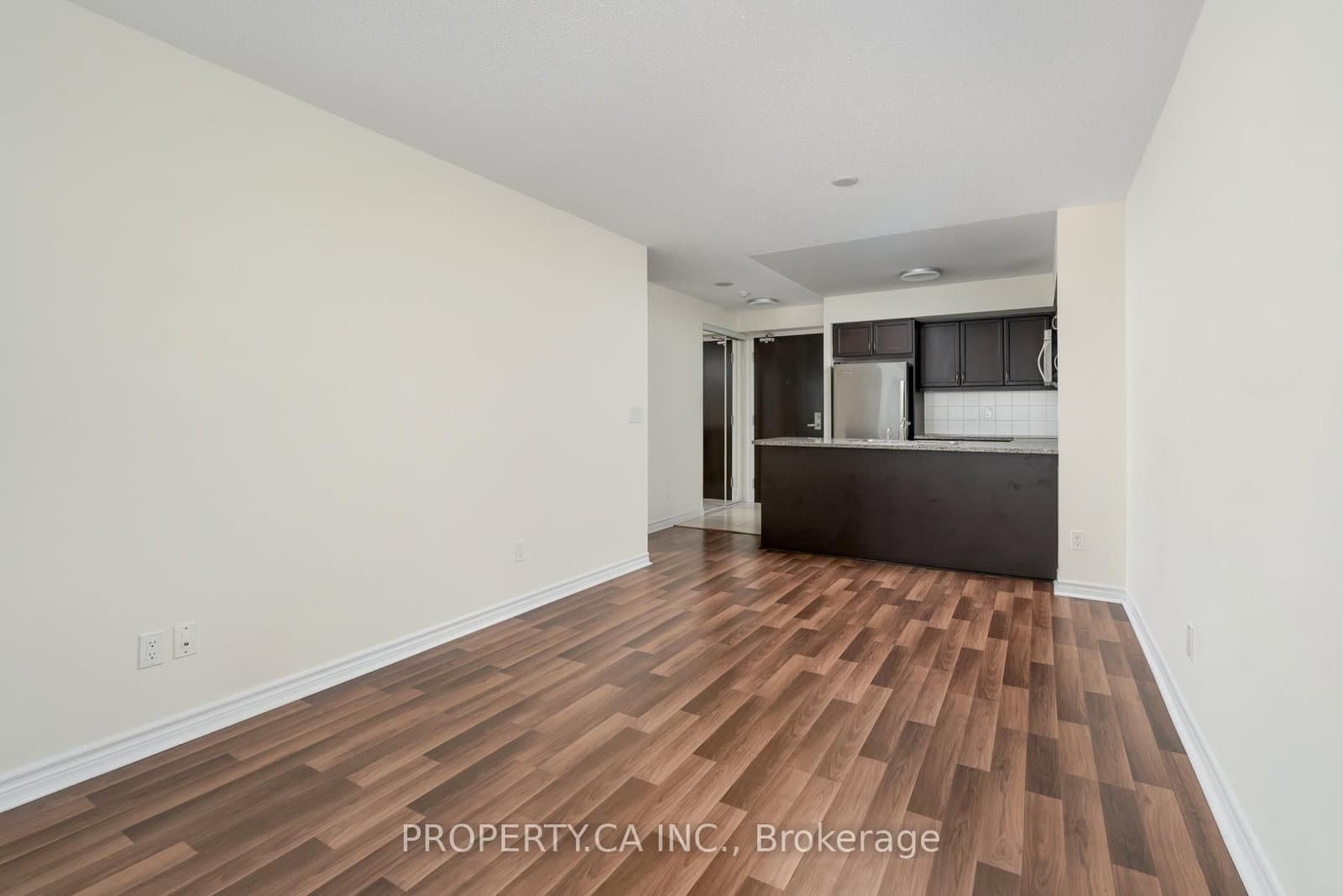 25 Lower Simcoe Street, Unit 803 thumbnail 20