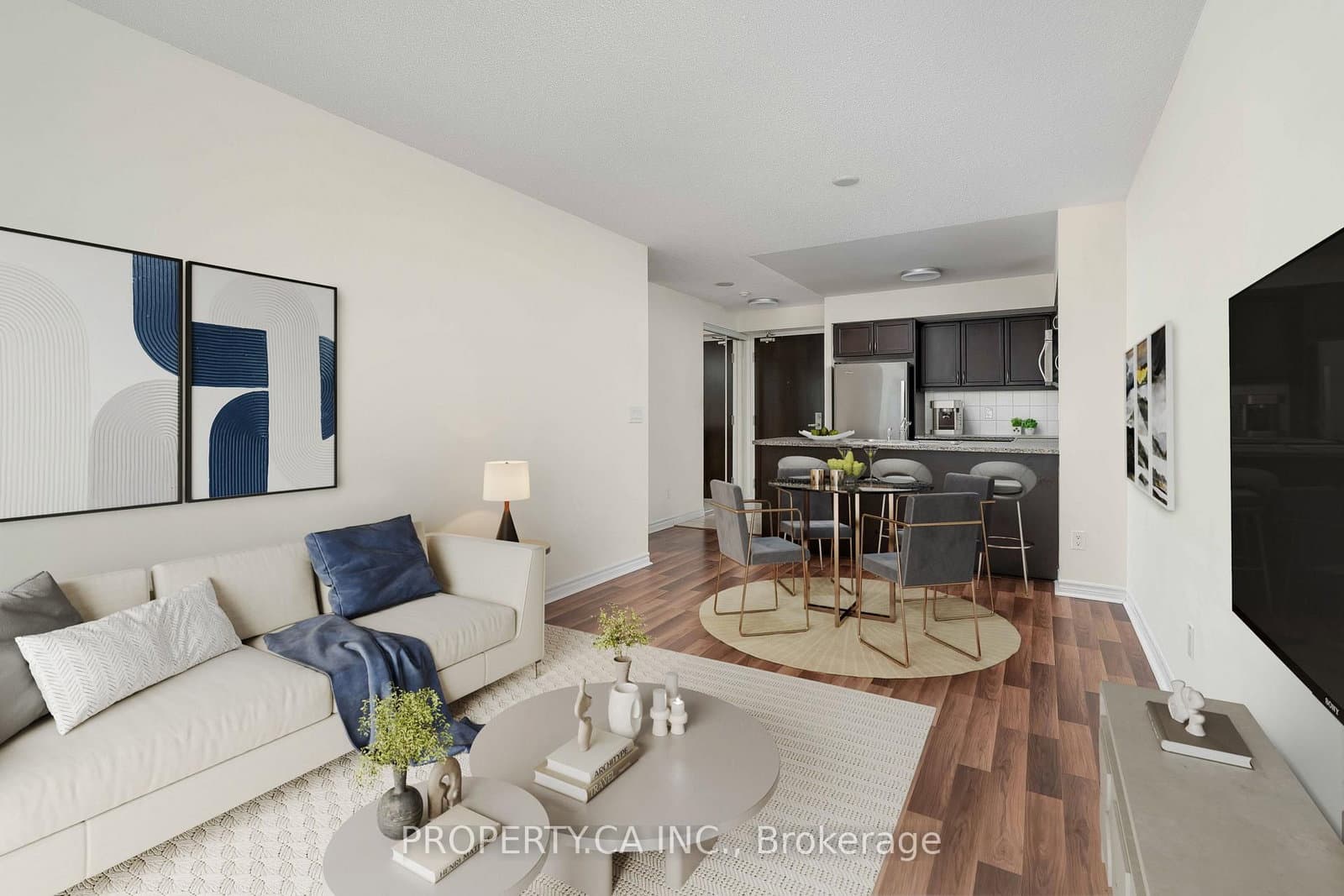 25 Lower Simcoe Street, Unit 803 thumbnail 4