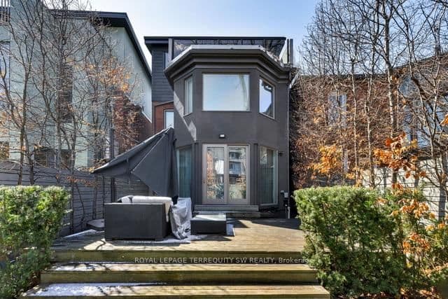 96 Summerhill Avenue thumbnail 15