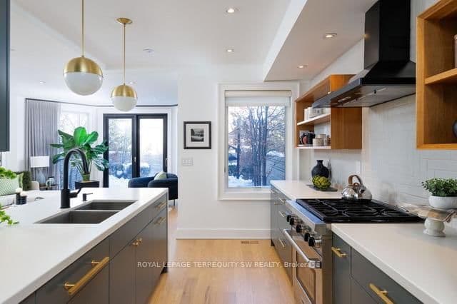 96 Summerhill Avenue thumbnail 23