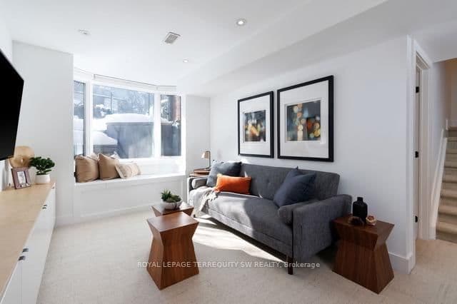 96 Summerhill Avenue thumbnail 46