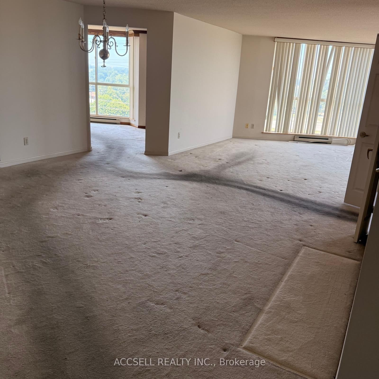 85 Skymark Drive, Unit 305 thumbnail 16
