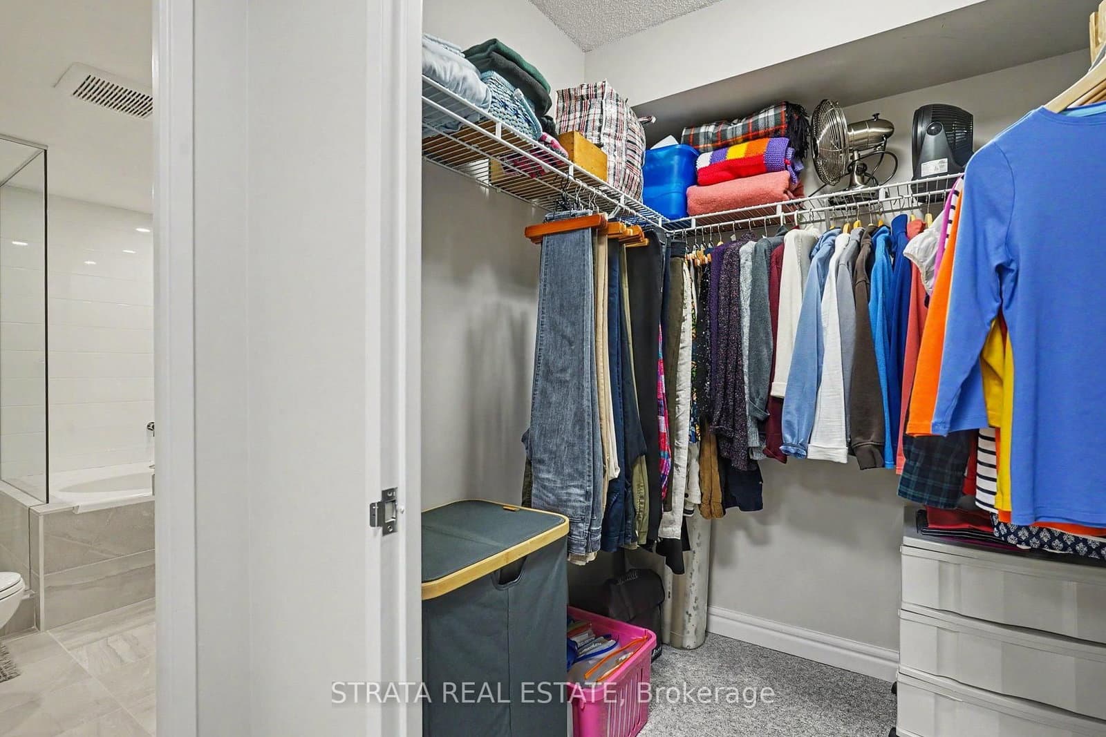 33 University Avenue, Unit 1206 thumbnail 14