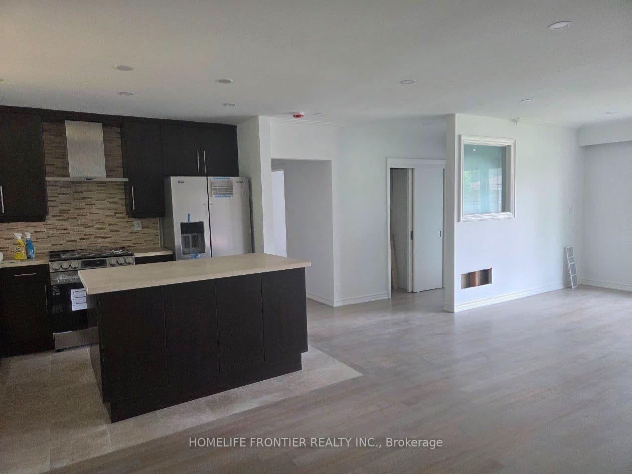 102 Betty Ann Drive thumbnail 8