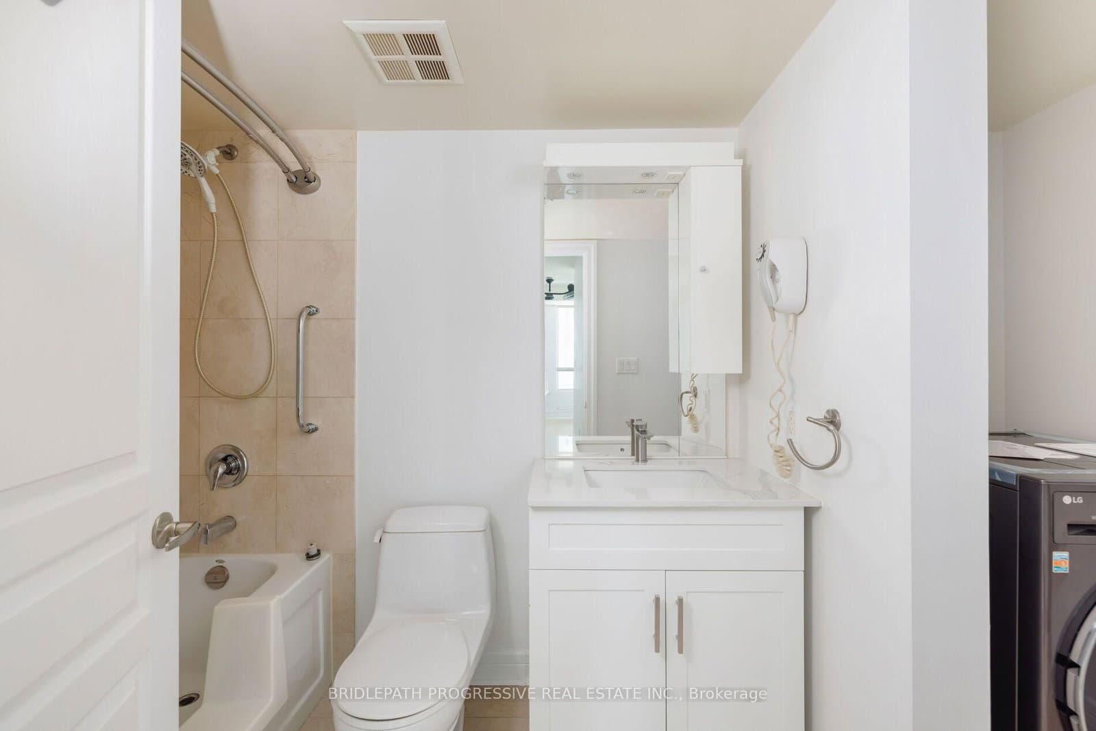 1 Avondale Avenue, Unit 509 thumbnail 32