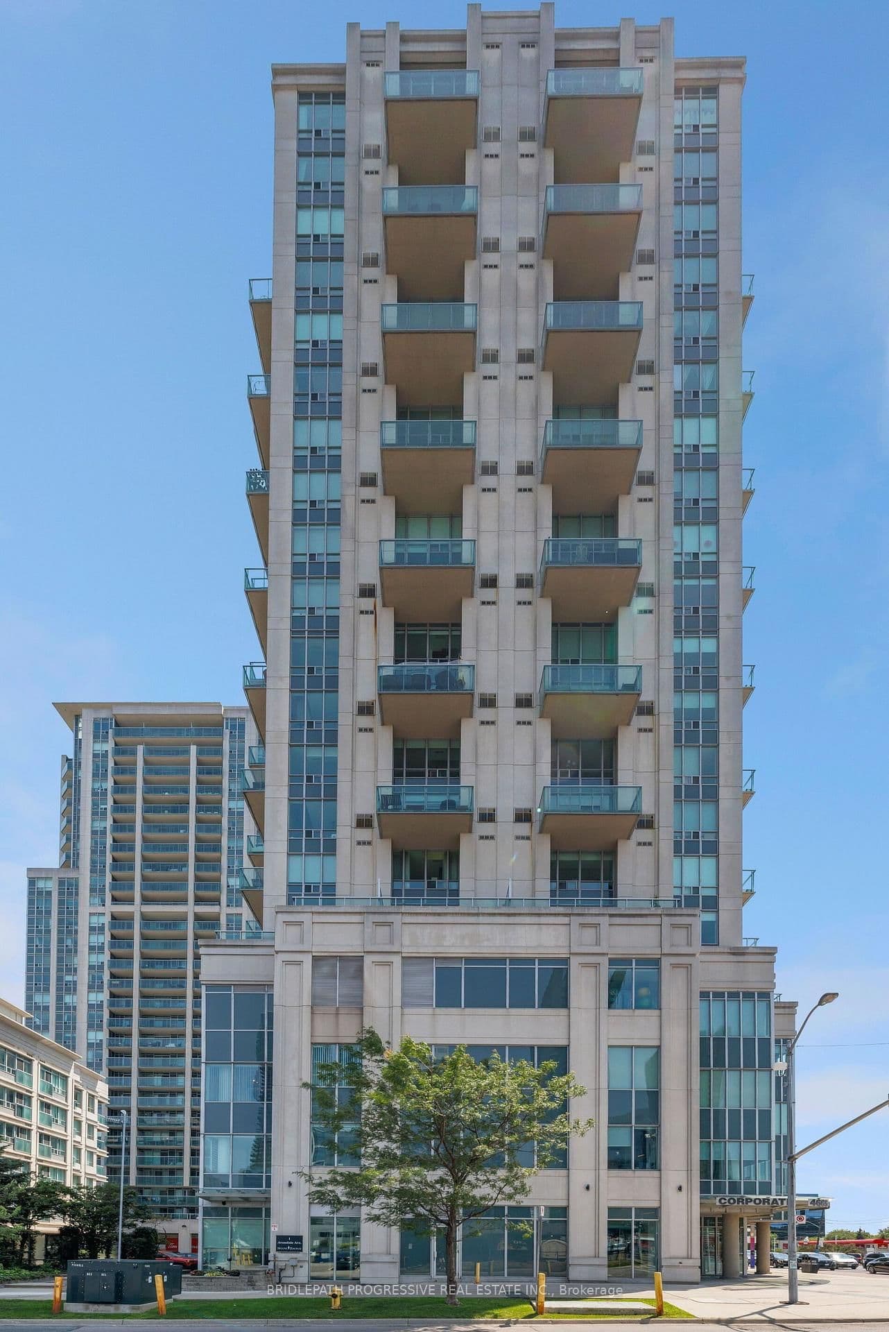 1 Avondale Avenue, Unit 509 thumbnail 4
