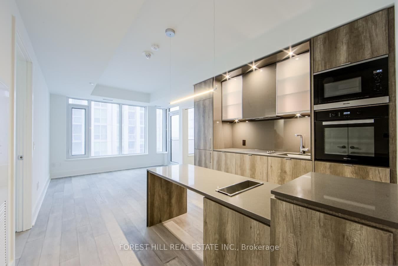 11 Yorkville Avenue, Unit 2506 thumbnail 5