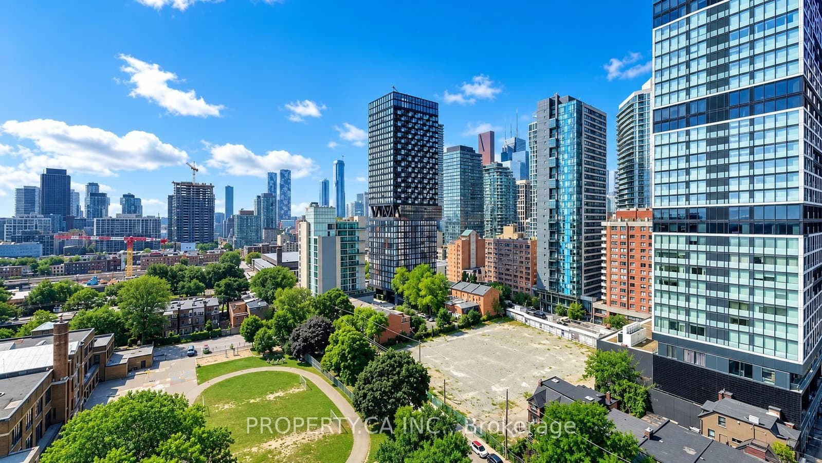 219 Dundas Street E, Unit 1706 thumbnail 10