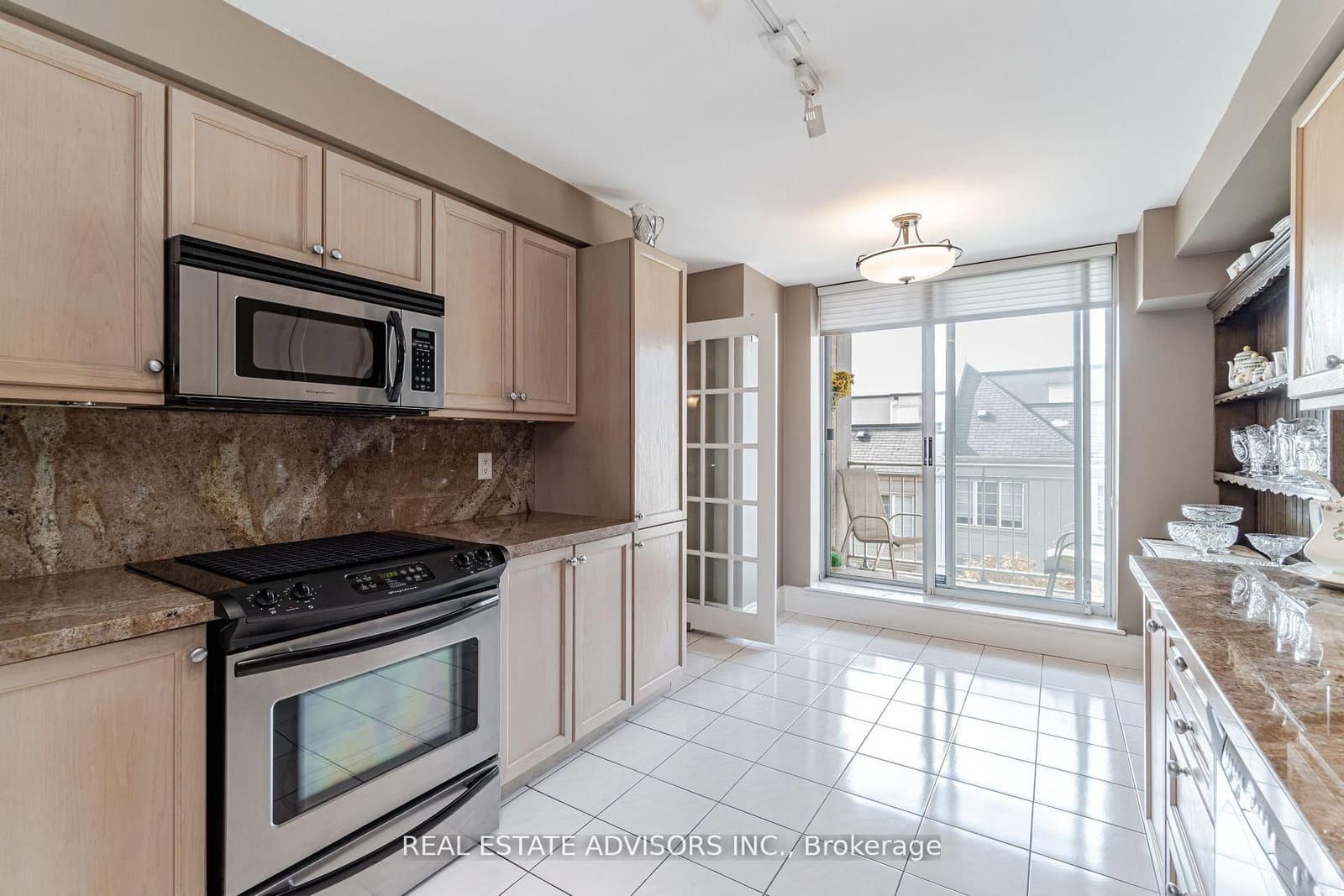 75 York Mills Road, Unit 309 thumbnail 5