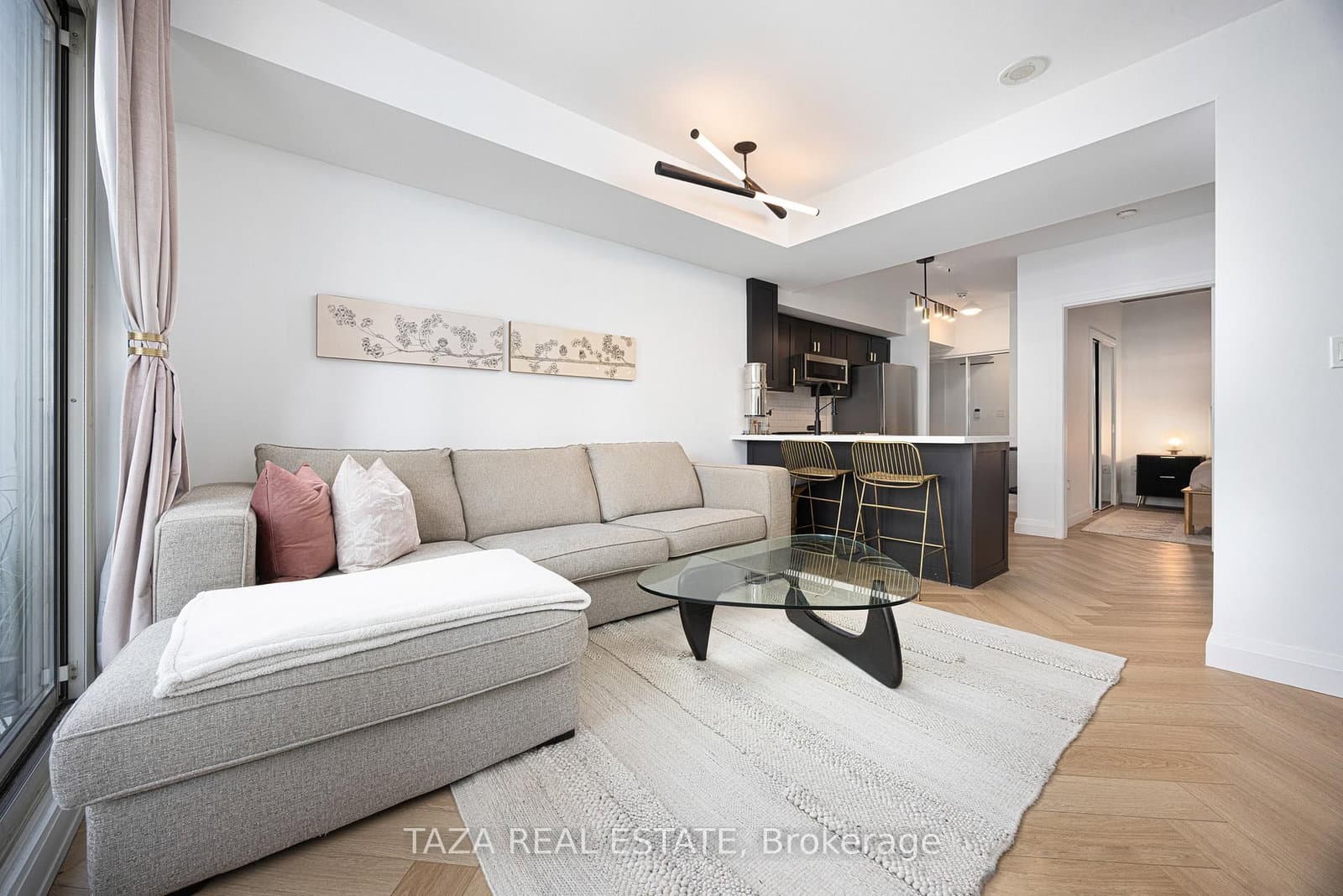 10 Navy Wharf Court, Unit 1705 thumbnail 15