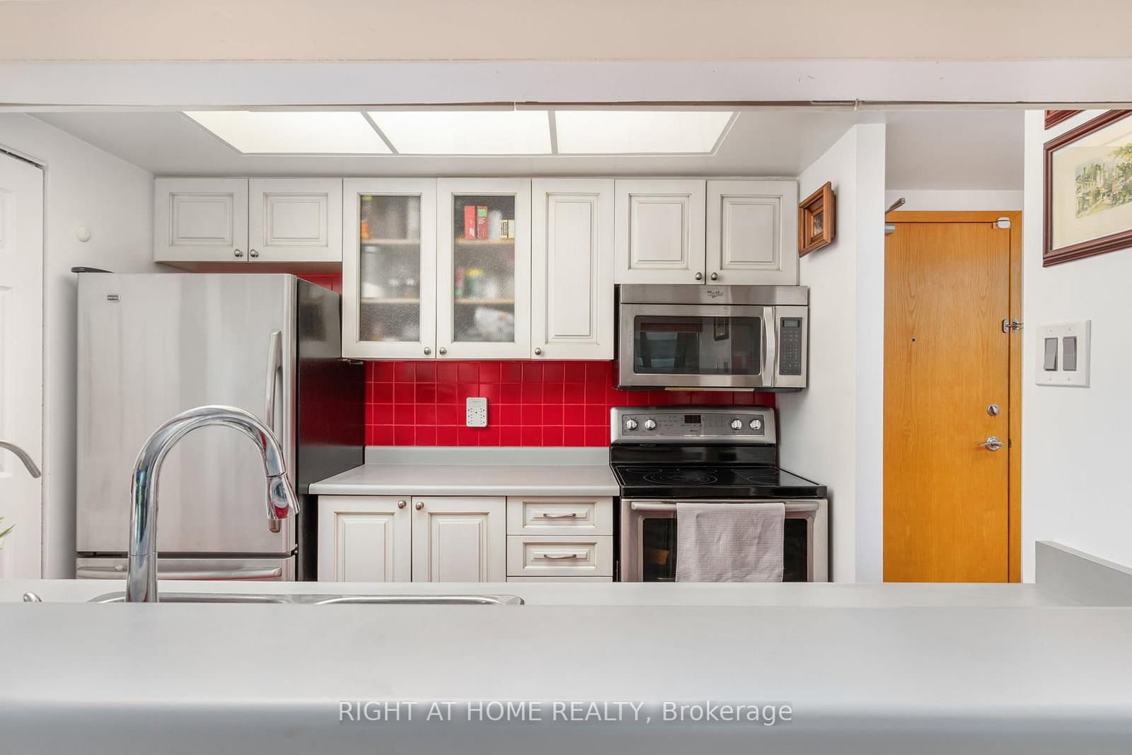 77 Harbour Square, Unit 2306 thumbnail 16