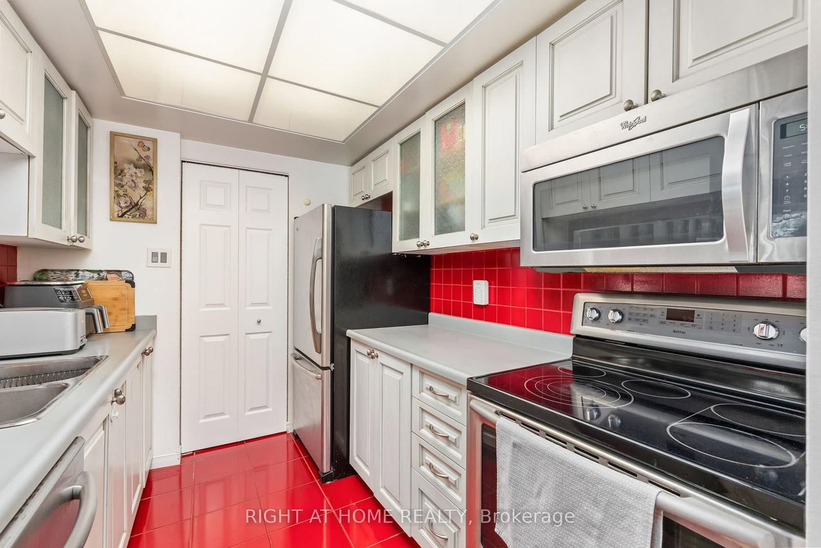 77 Harbour Square, Unit 2306 thumbnail 17