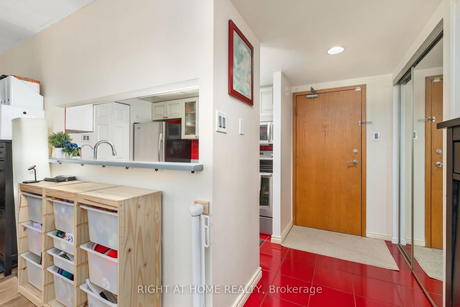 77 Harbour Square, Unit 2306 thumbnail 19