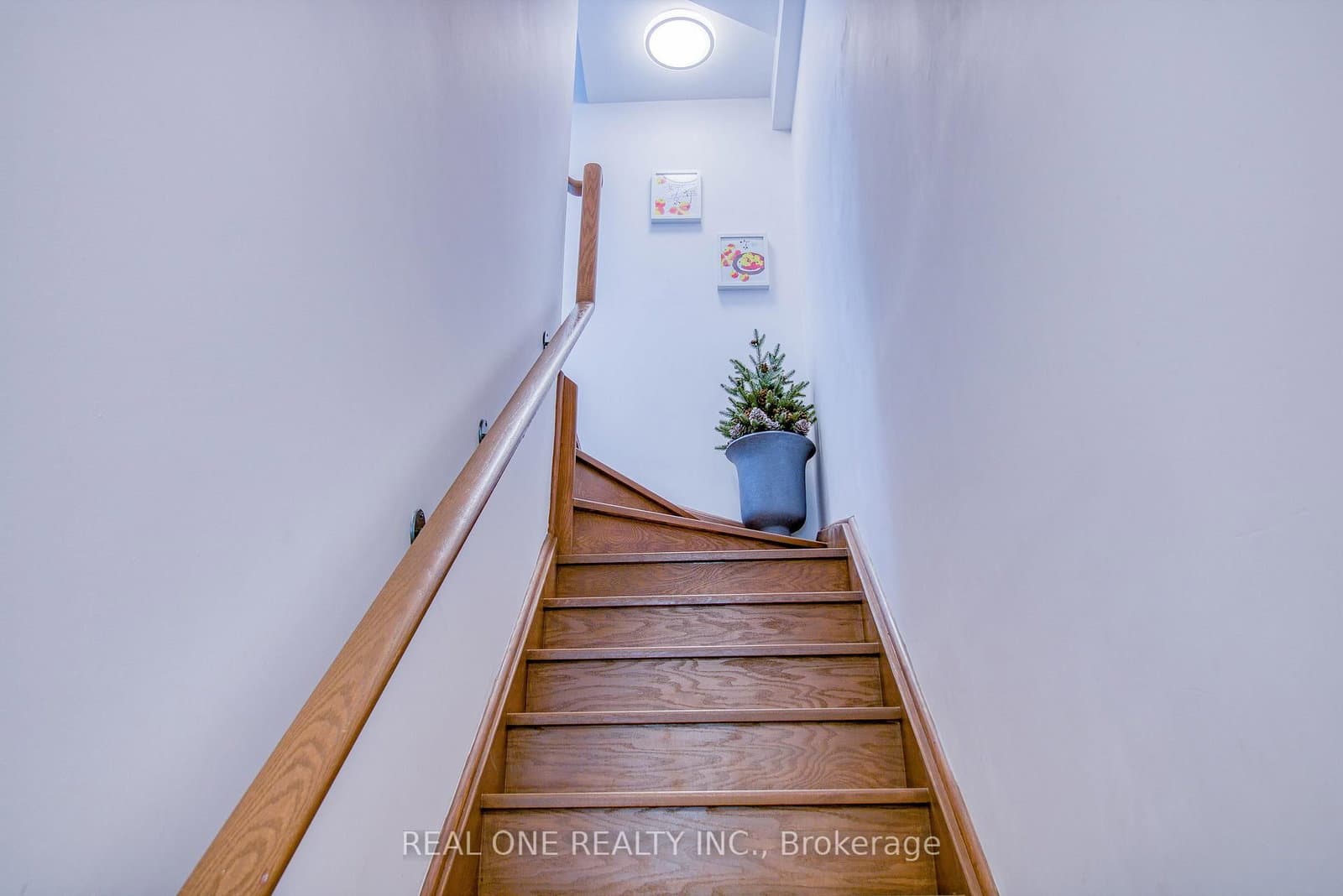 27 Eldora Avenue, Unit 63 thumbnail 6