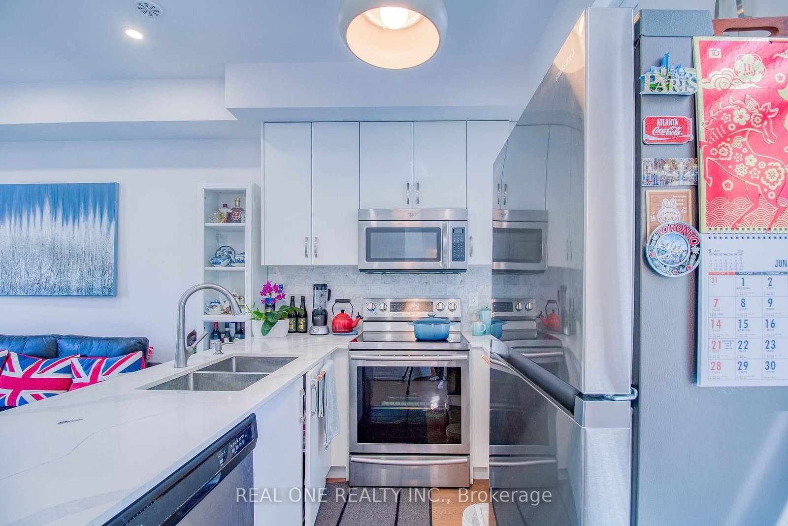 27 Eldora Avenue, Unit 63 thumbnail 7