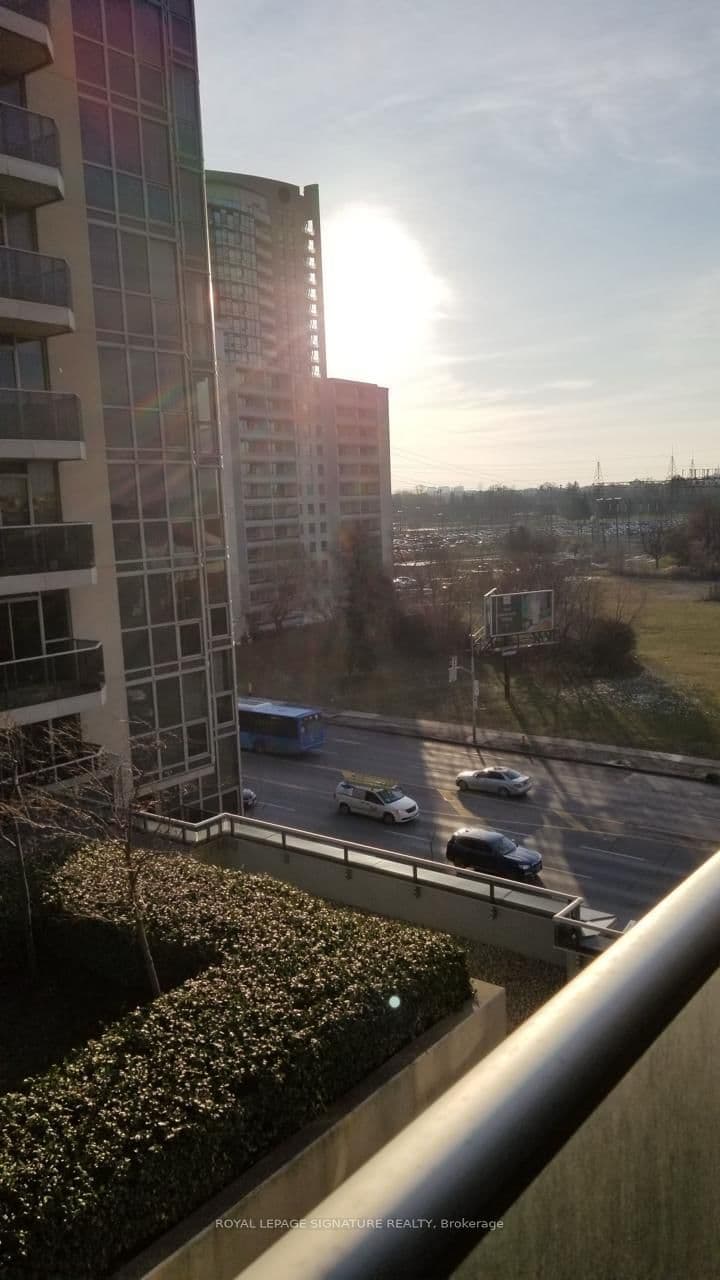 5793 Yonge Street, Unit 705 thumbnail 16