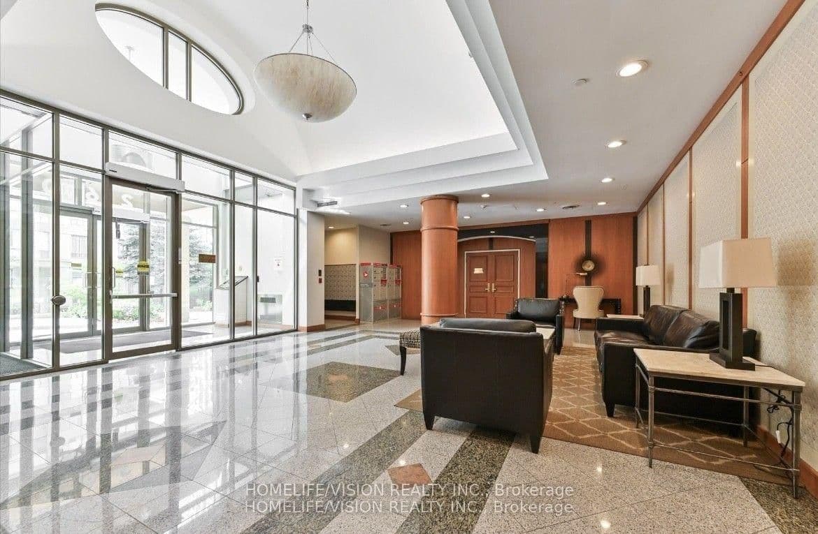 260 Doris Avenue, Unit PH105 thumbnail 14