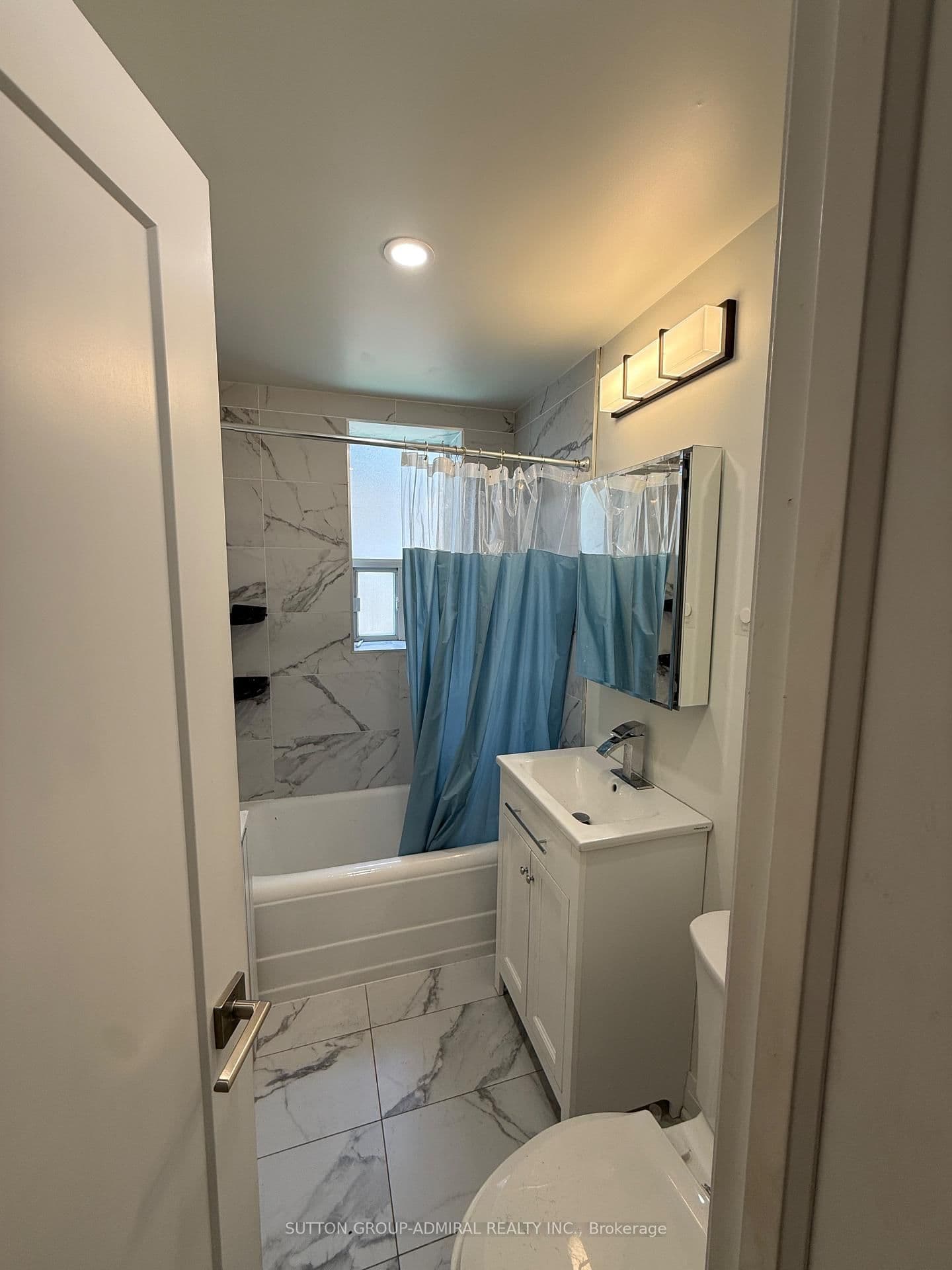 699 Eglinton Avenue W, Unit 104 thumbnail 5