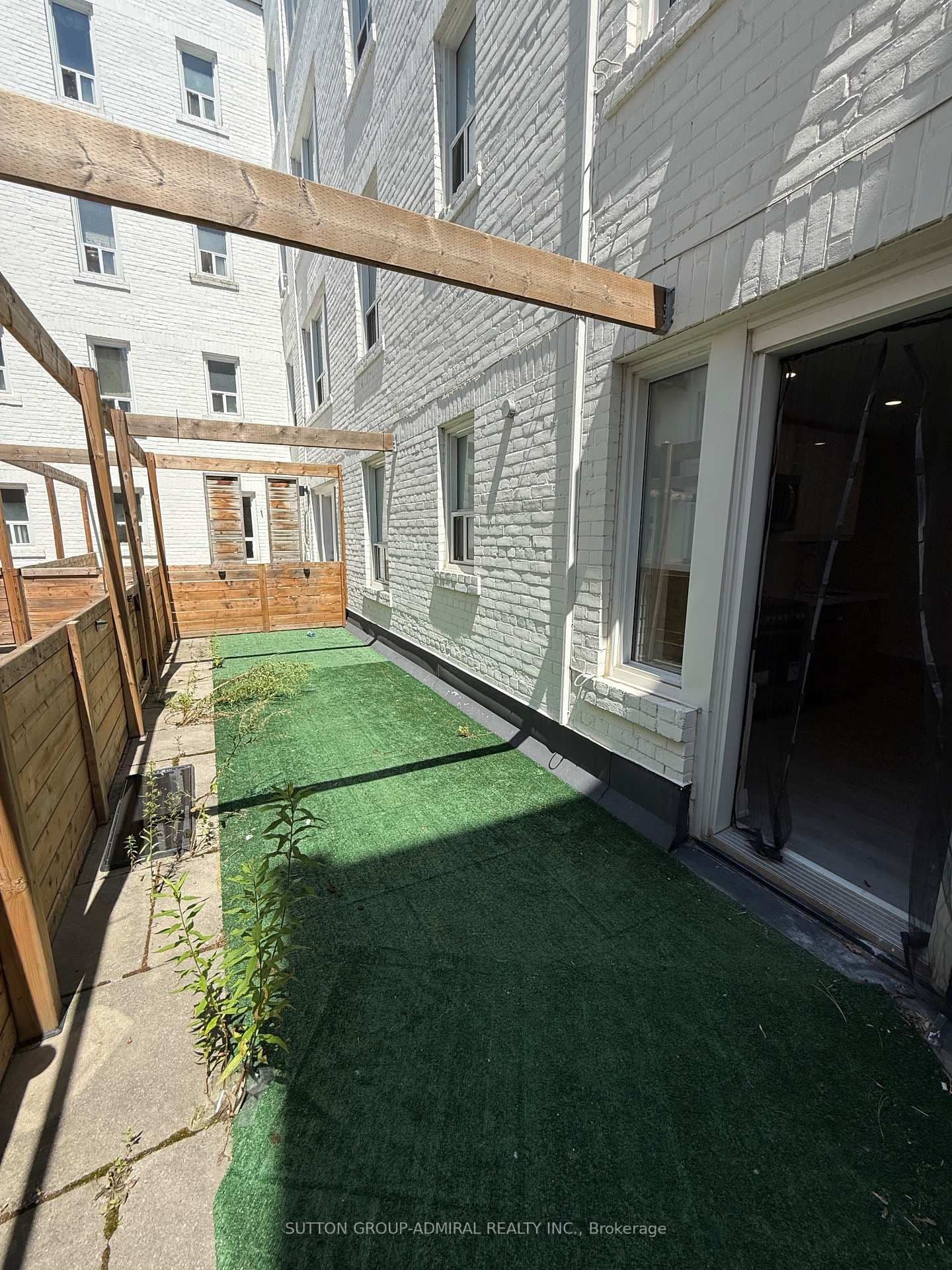 699 Eglinton Avenue W, Unit 104 thumbnail 8