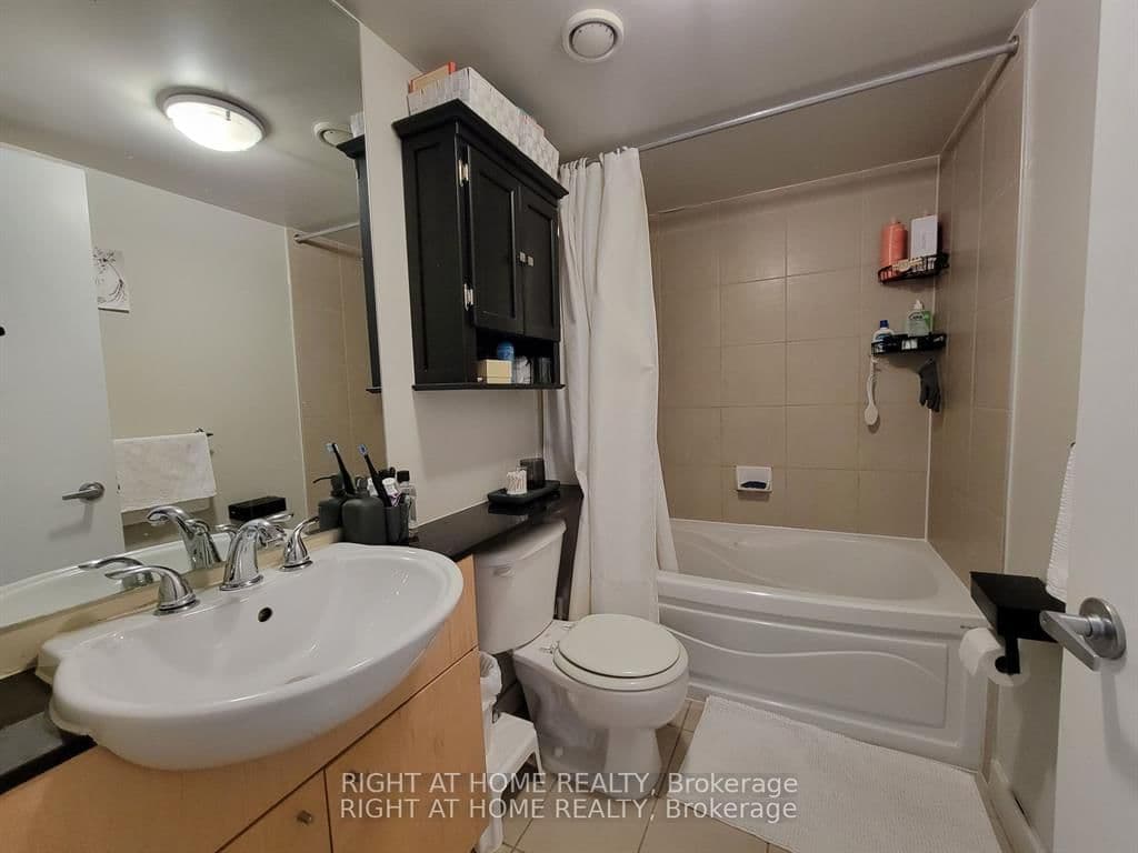 361 Front Street W, Unit 3205 thumbnail 13