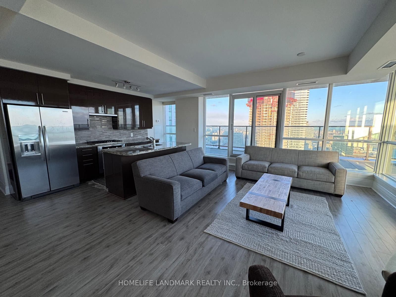 33 Bay Street, Unit 4805 thumbnail 4