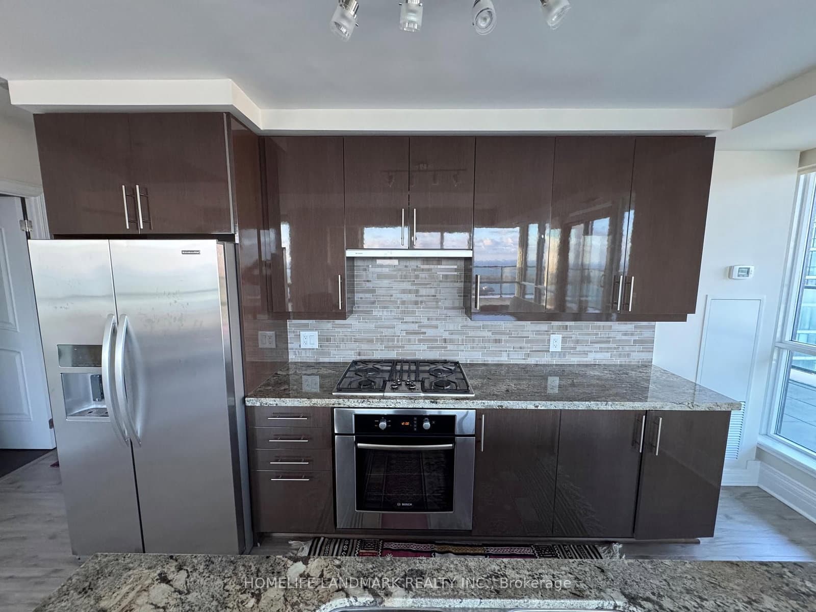 33 Bay Street, Unit 4805 thumbnail 7
