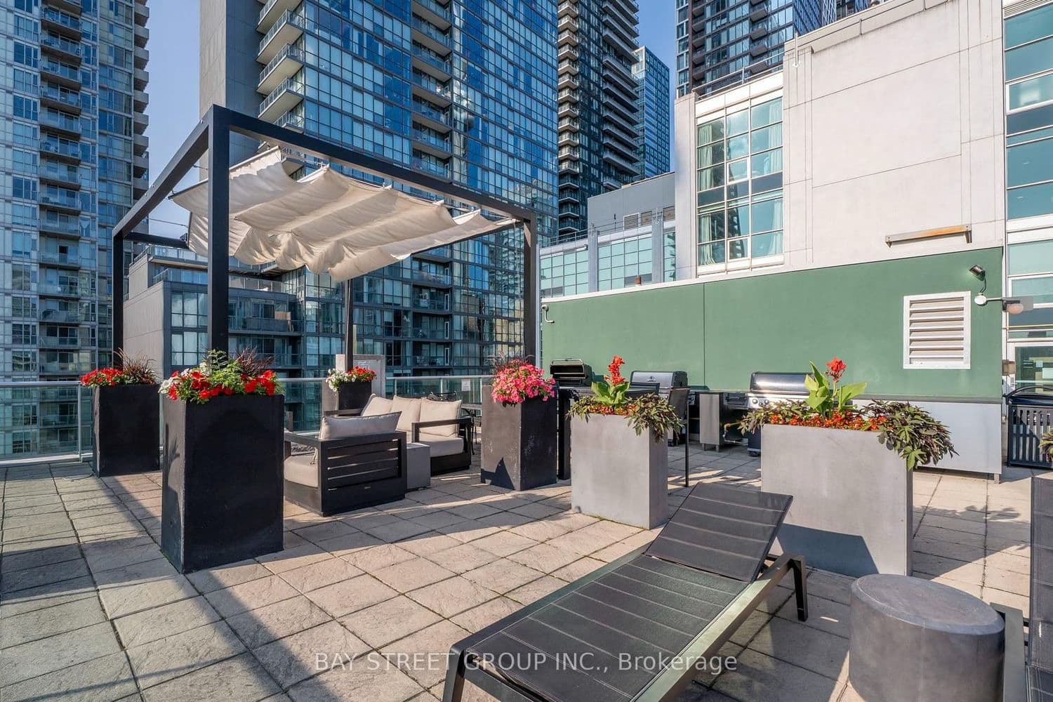 36 Blue Jays Way, Unit 925 thumbnail 28