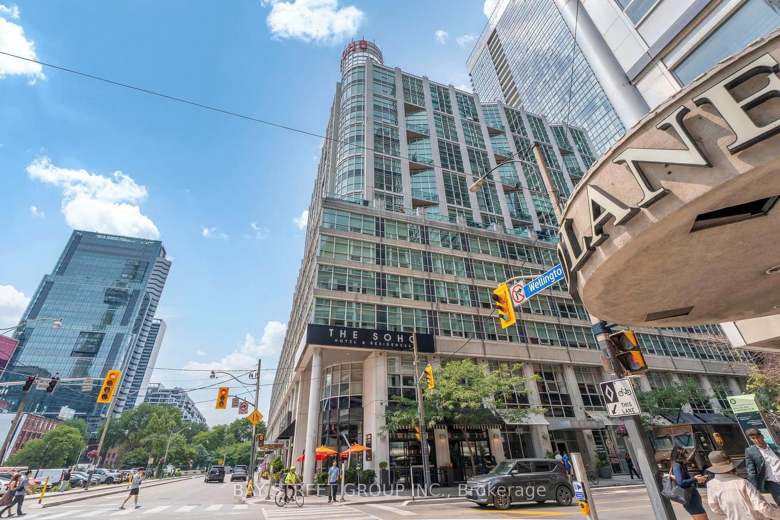 36 Blue Jays Way, Unit 925 thumbnail 32