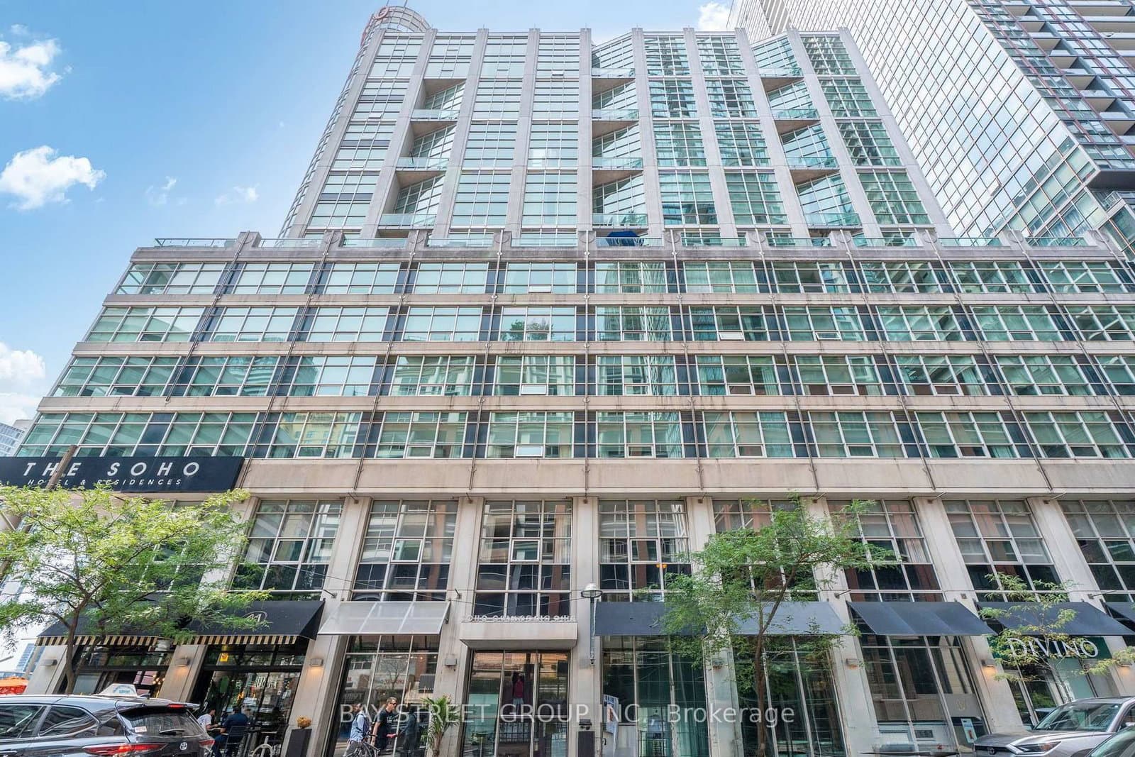 36 Blue Jays Way, Unit 925 thumbnail 33