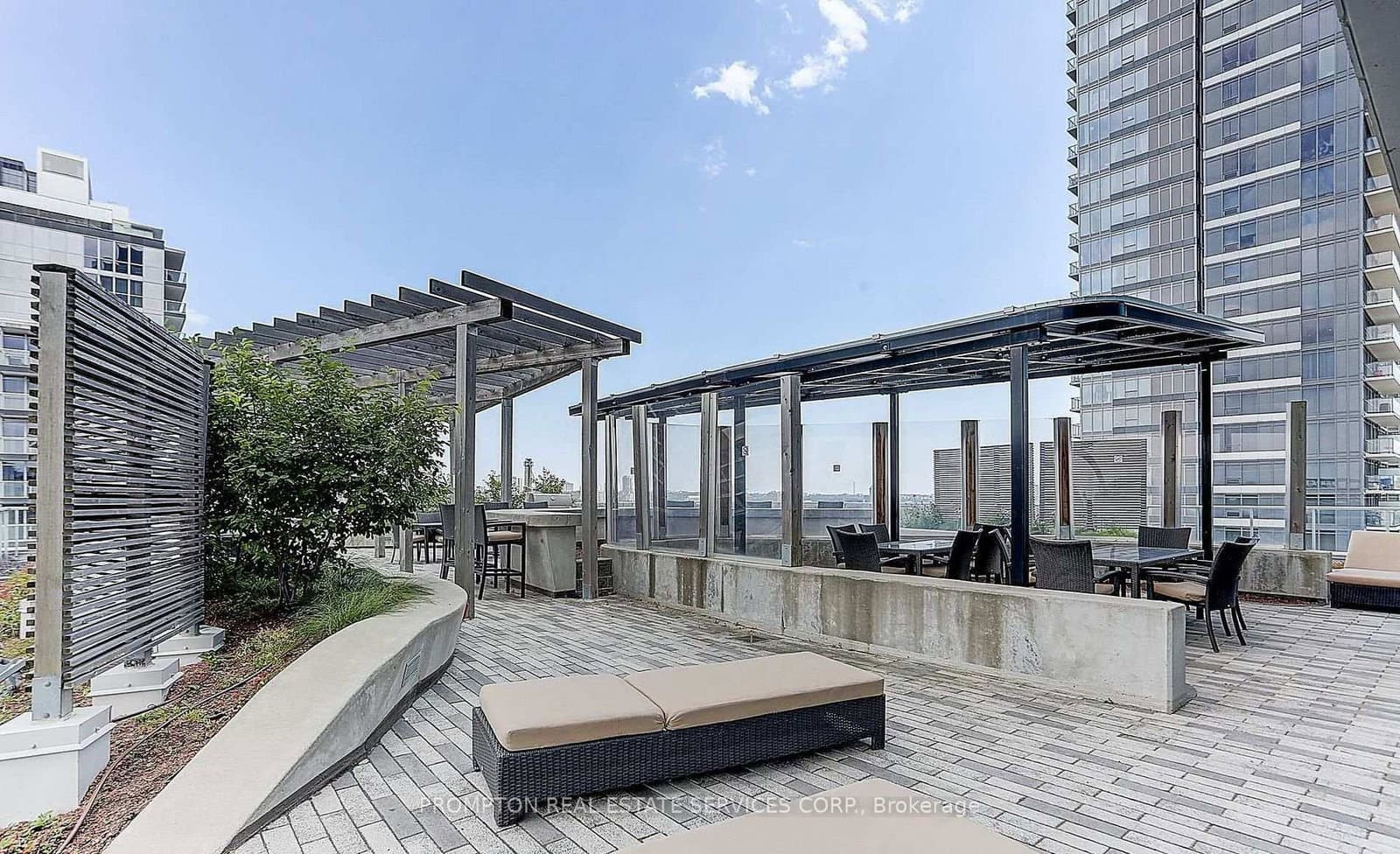 72 Esther Shiner Boulevard, Unit 612 thumbnail 28