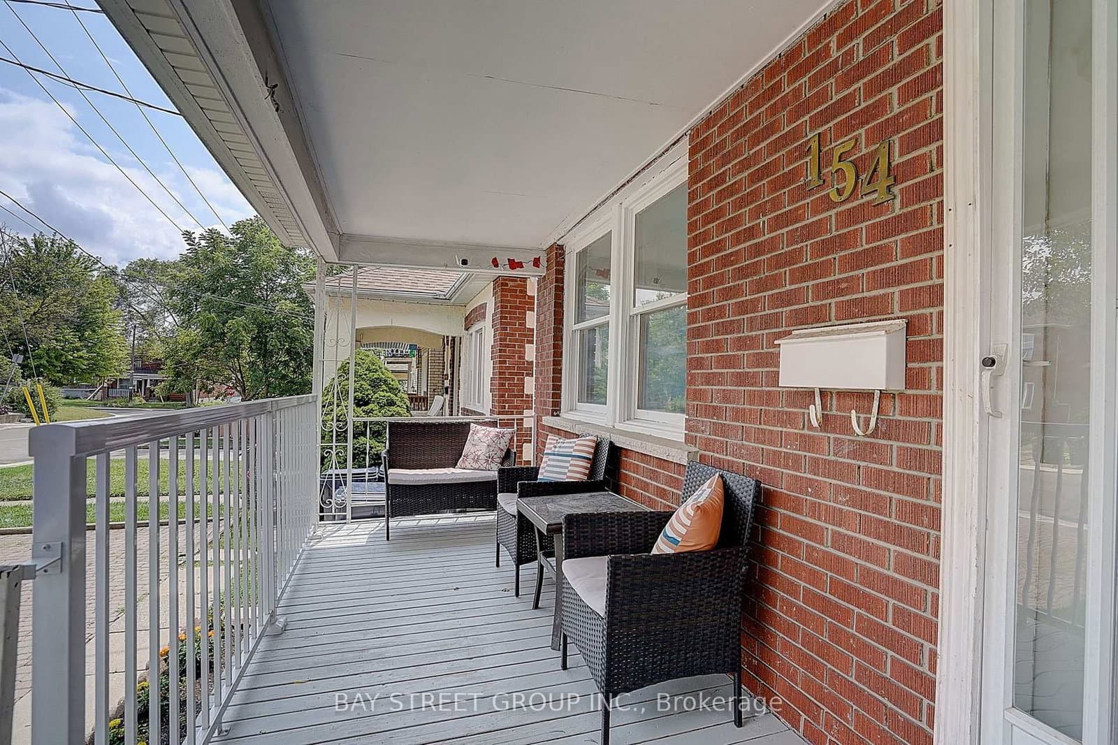 154 Alameda Avenue thumbnail 11