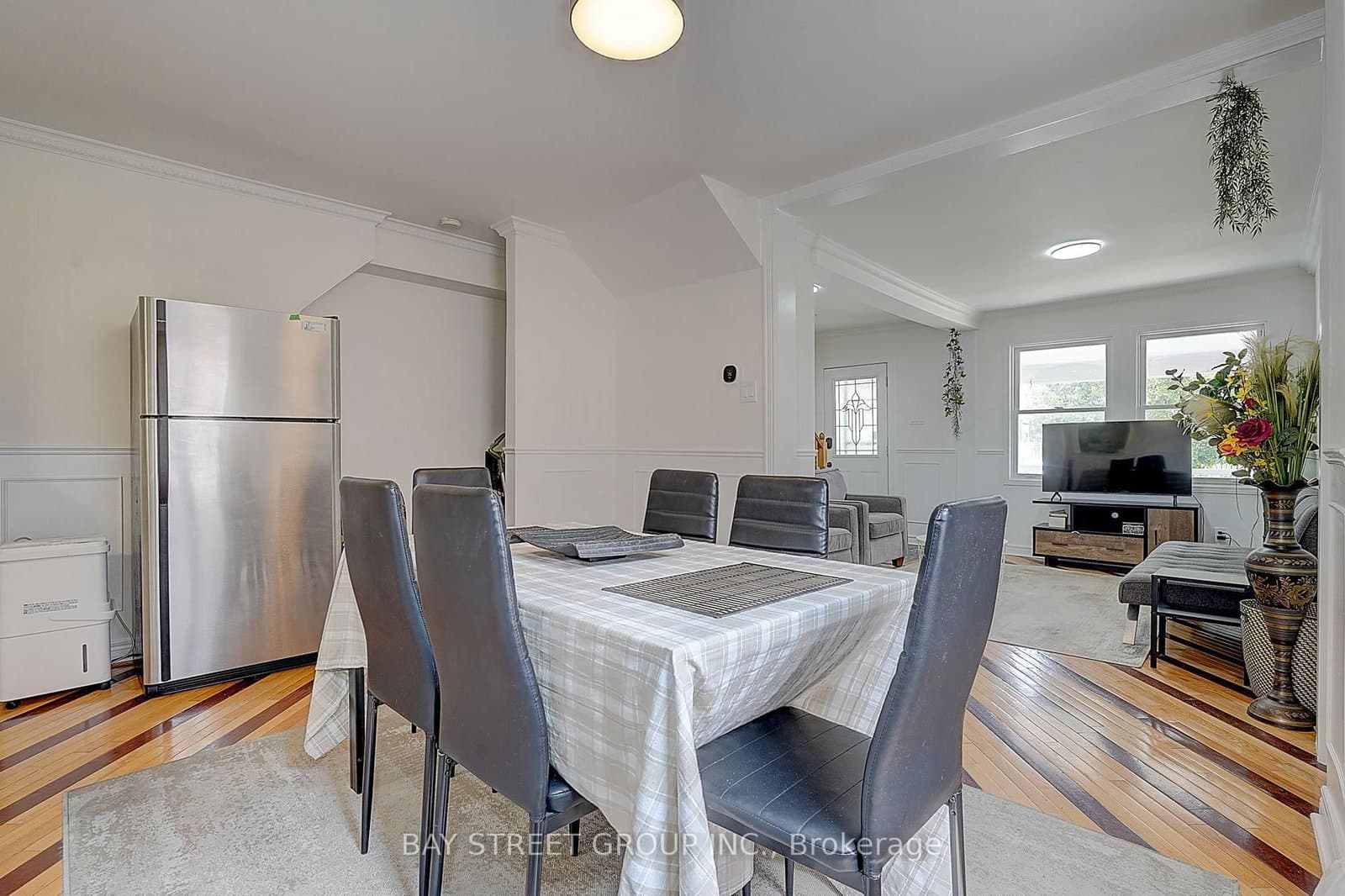 154 Alameda Avenue thumbnail 19
