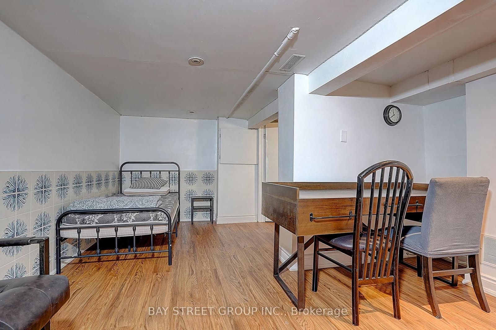 154 Alameda Avenue thumbnail 33