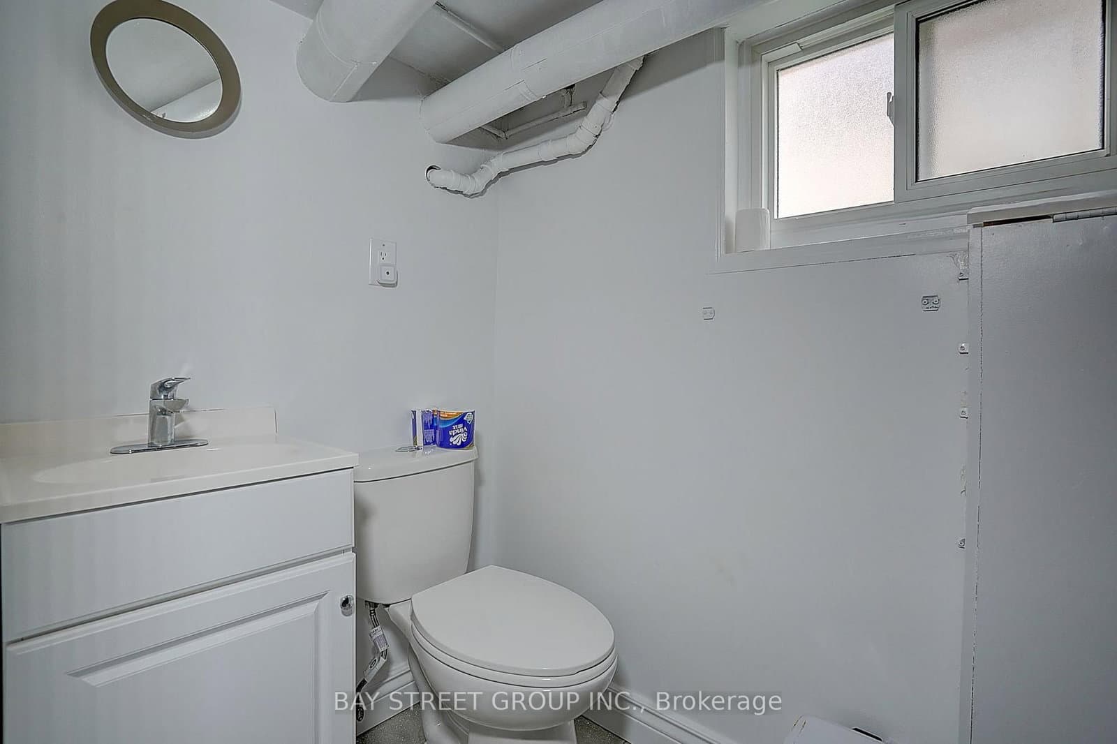 154 Alameda Avenue thumbnail 38