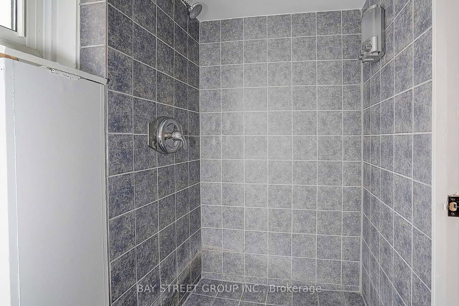 154 Alameda Avenue thumbnail 39
