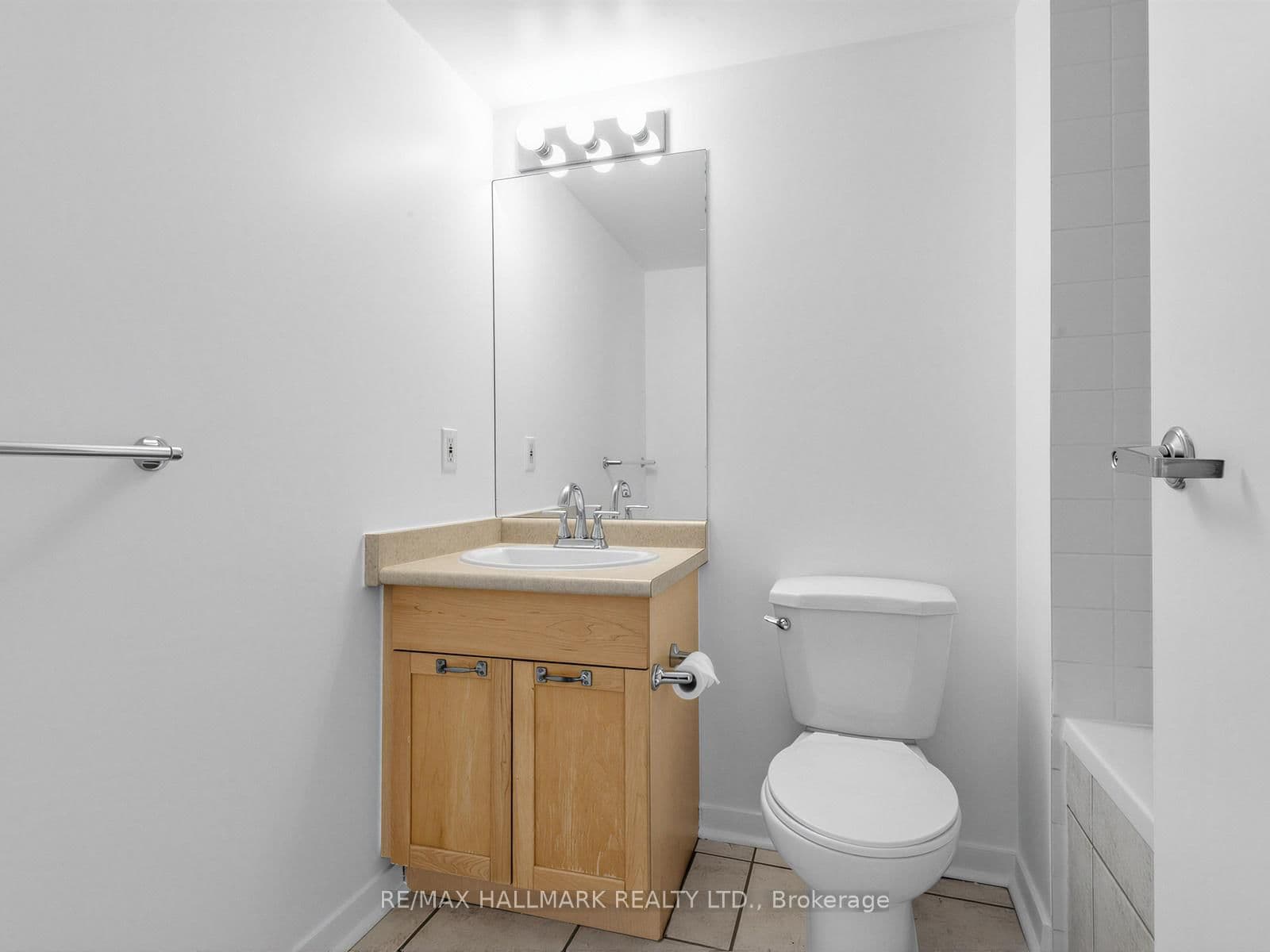 75 Dalhousie Street, Unit 311 thumbnail 17