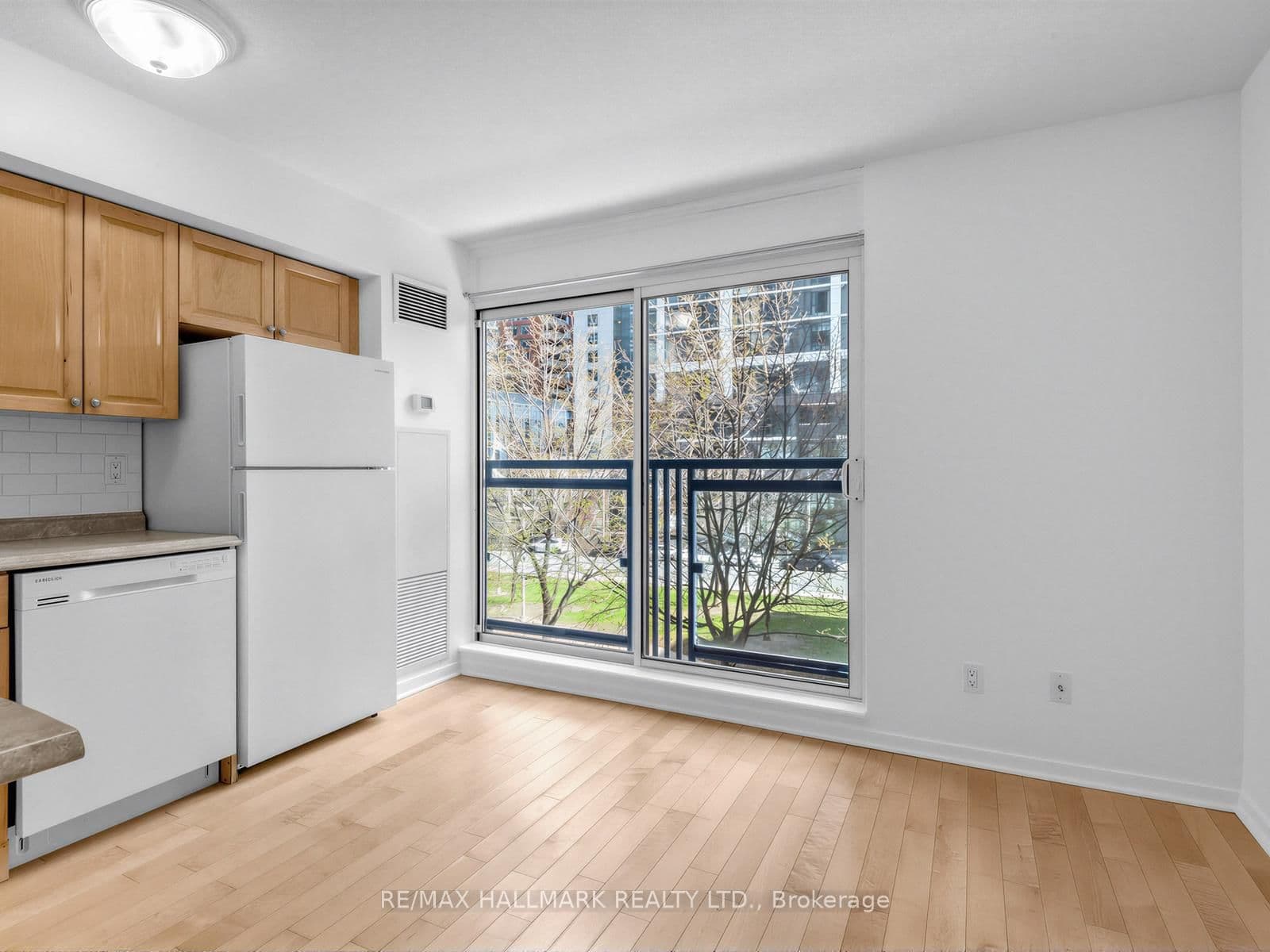 75 Dalhousie Street, Unit 311 thumbnail 7