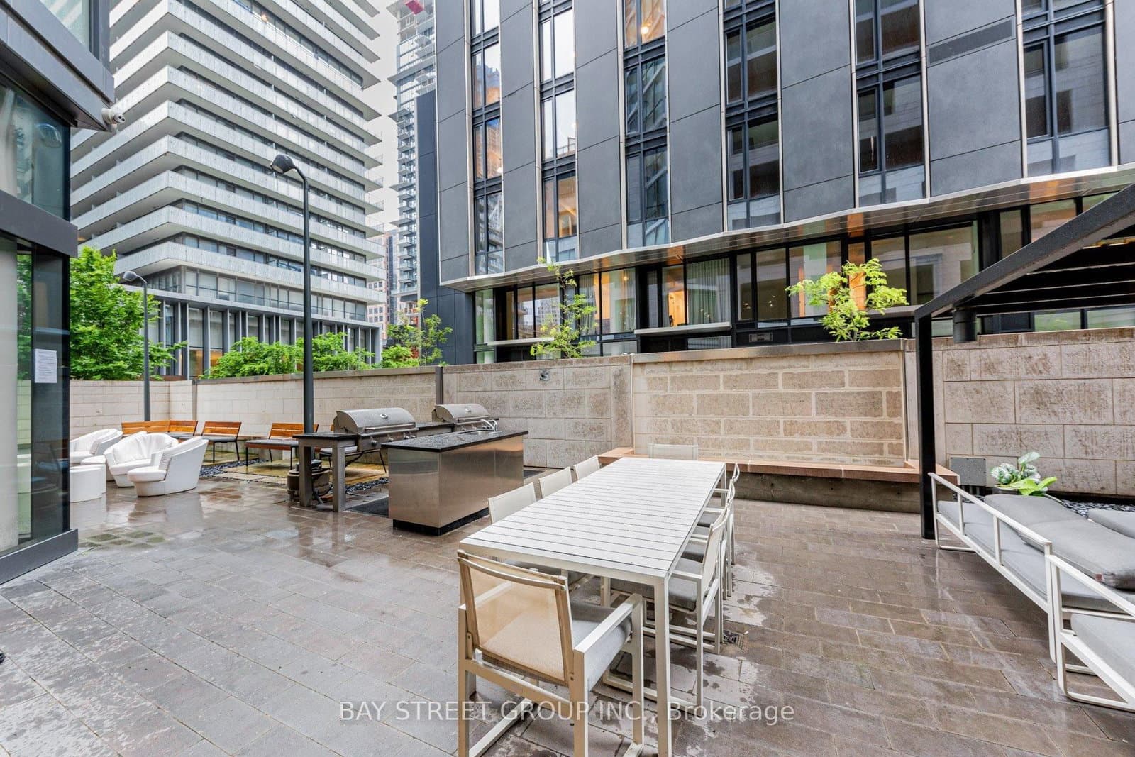 45 Charles Street E, Unit 5102 thumbnail 29