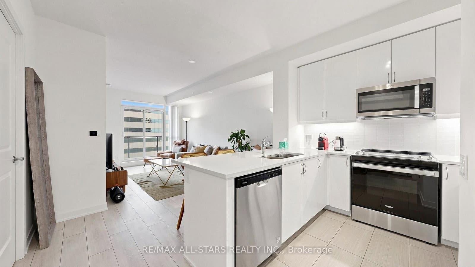 4955 Yonge Street, Unit 1609 thumbnail 16