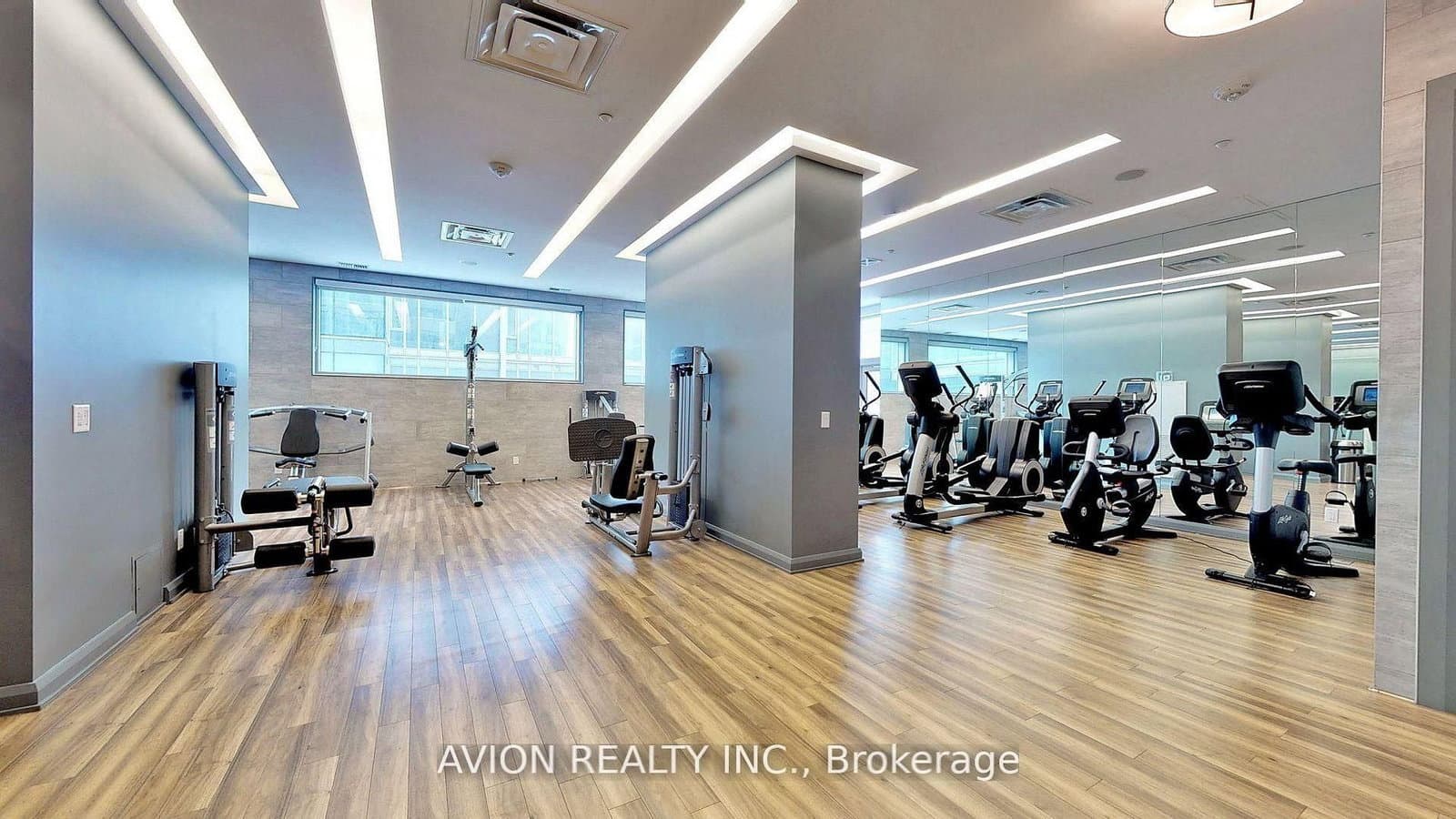 155 Yorkville Avenue, Unit 1920 thumbnail 18