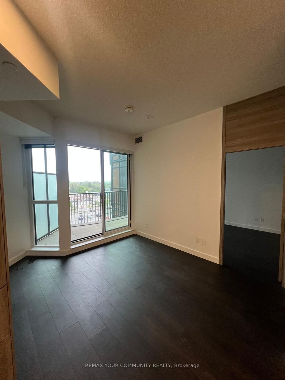 18 Esther Shiner Boulevard, Unit 652 thumbnail 11