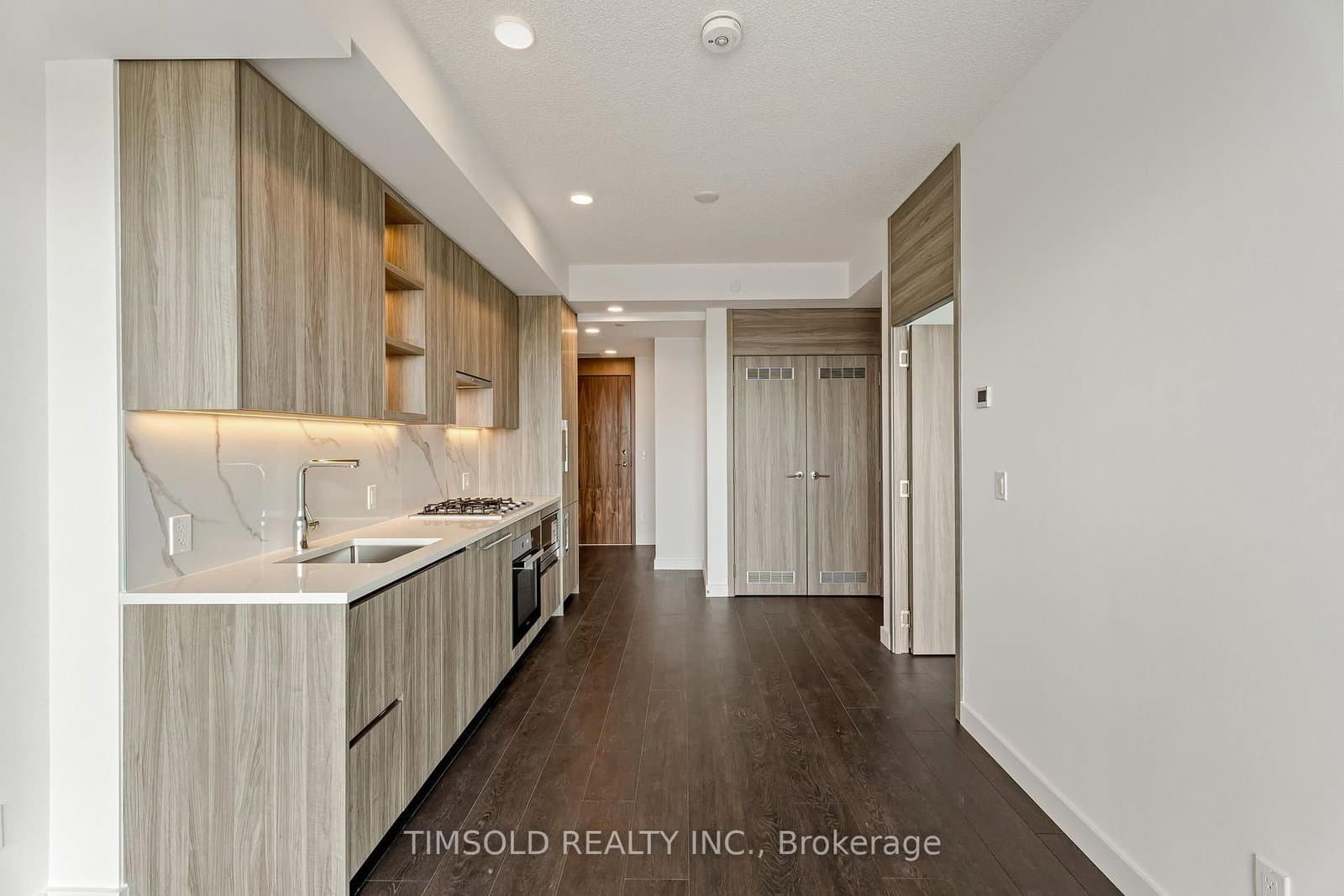 18 Esther Shiner Boulevard, Unit 1609 thumbnail 15