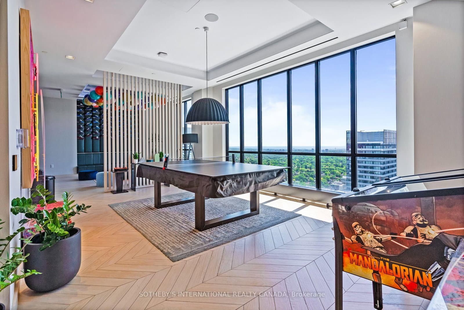 200 Redpath Avenue, Unit 1101 thumbnail 25