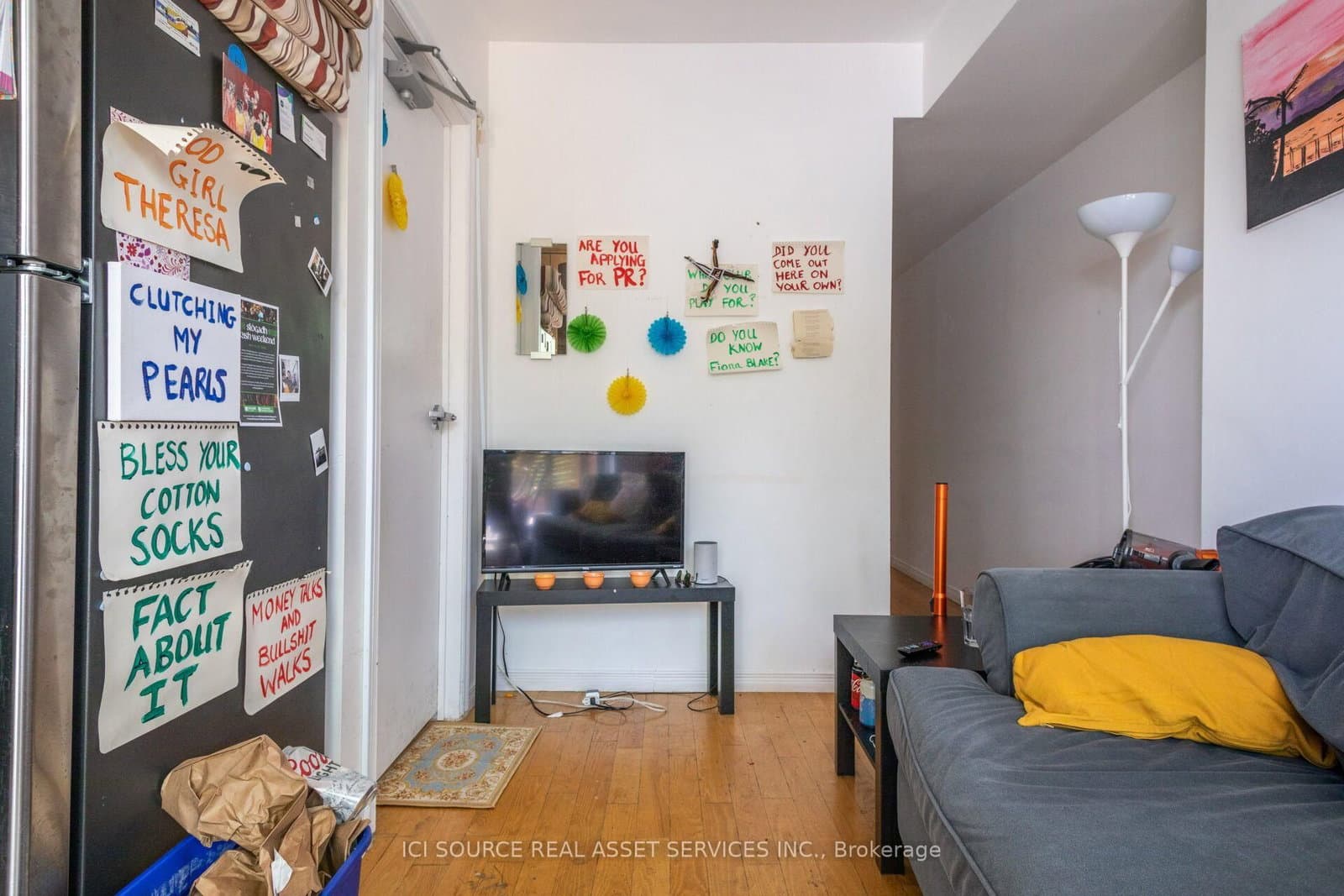 693 Euclid Avenue, Unit 2 thumbnail 5