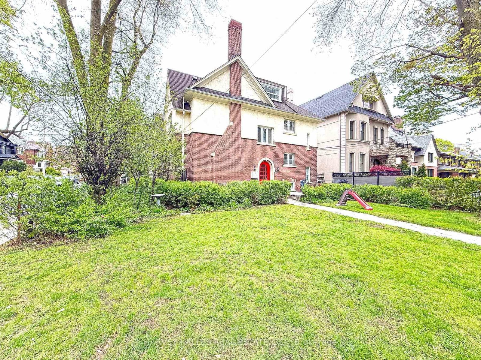 42 Glencairn Avenue, Unit Bsmt thumbnail 12