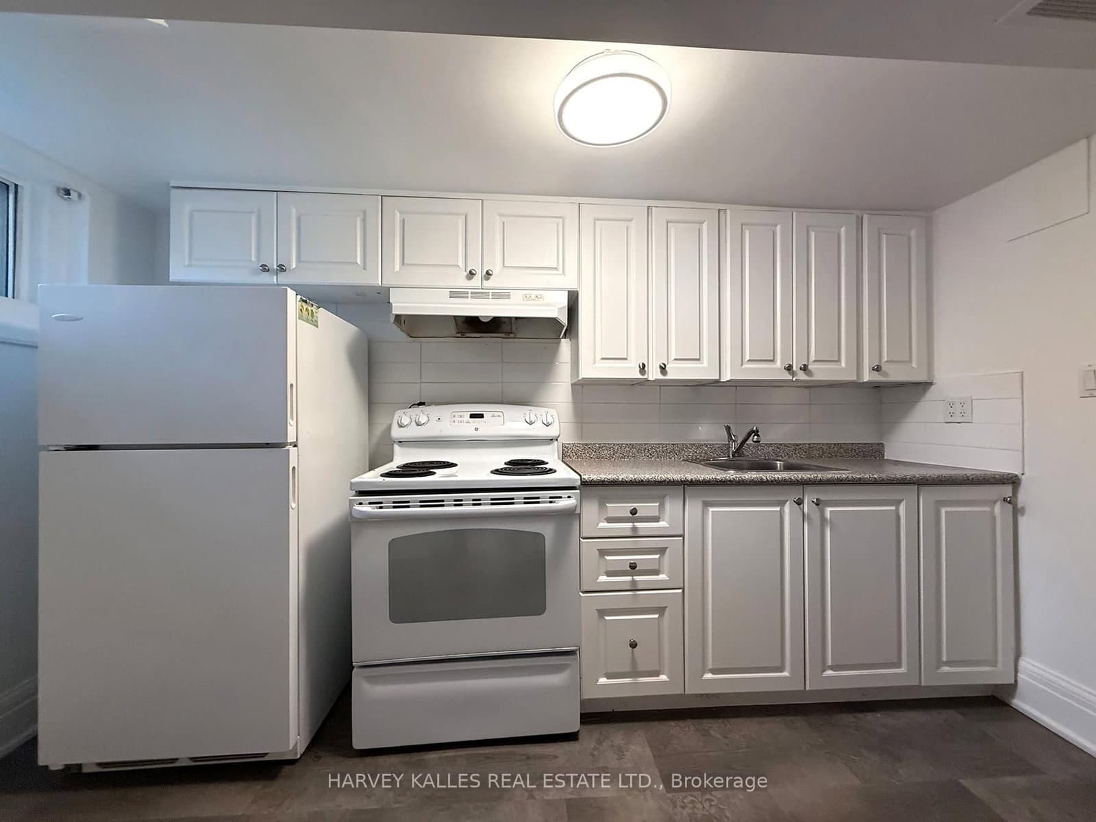42 Glencairn Avenue, Unit Bsmt thumbnail 9