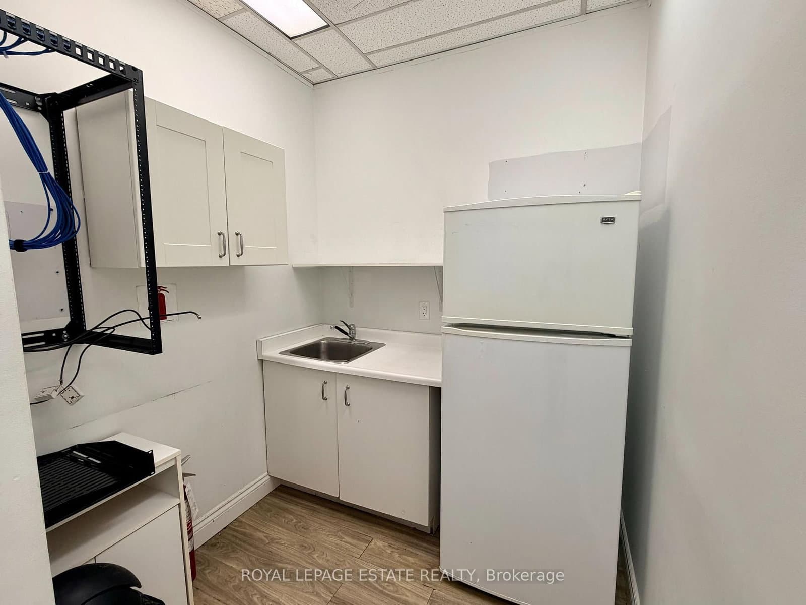 124 Merton Street, Unit 404 thumbnail 15