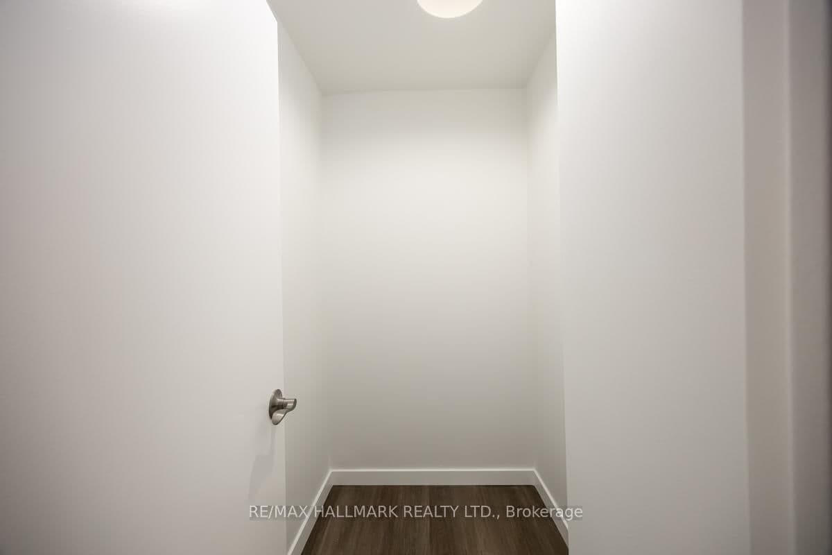 5949 Yonge Street, Unit 1105 thumbnail 13